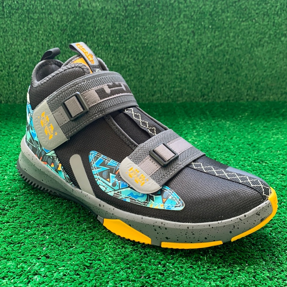Nike Lebron Soldier 13 BG